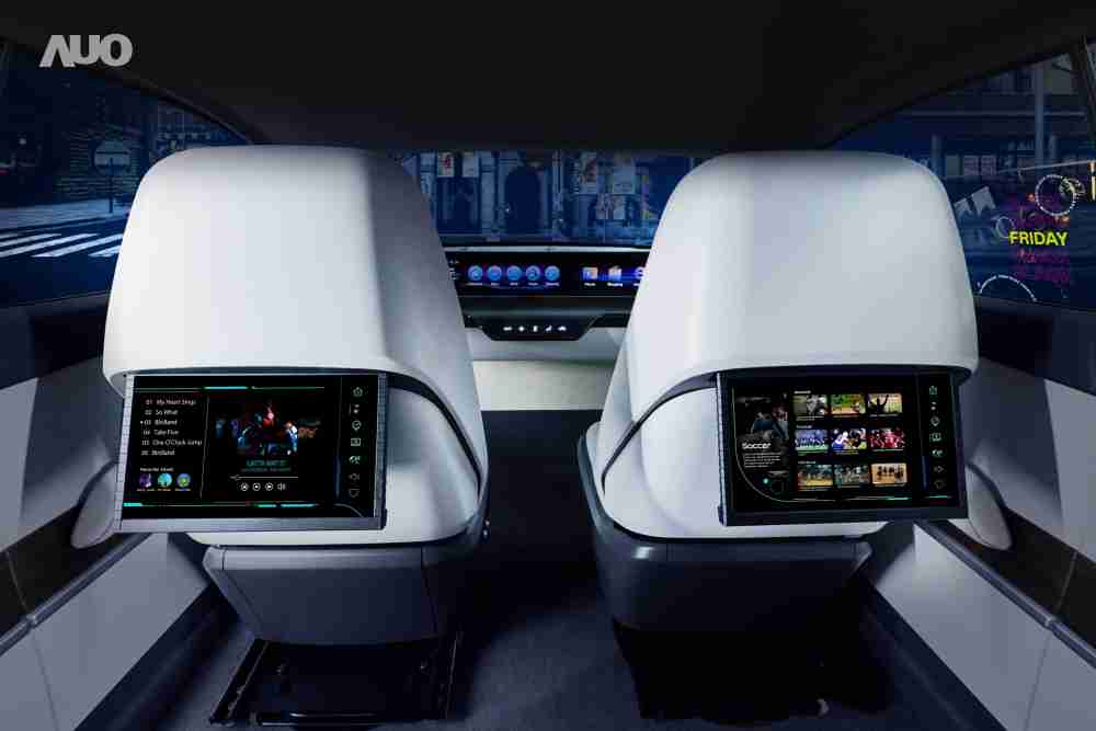 人生就是博新一代Smart Cockpit 2024，，，以Micro LED先进显示技术优势，，，，创建〝可卷式后座娱乐显示器〞，，，仅在互动时才显示出所需画面及信息，，，，扩充更丰富的娱乐和交互信息服务，，，获国际奖项荣耀